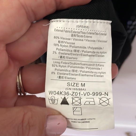 Guess Knitted & Sequin dress - Picture 7 of 7